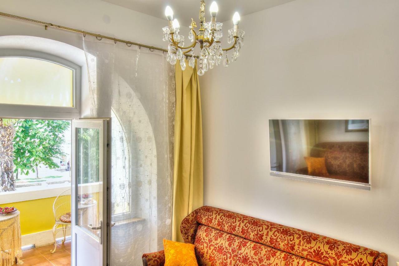 Boutique Apartman Villa Mediteran بوريتش المظهر الخارجي الصورة